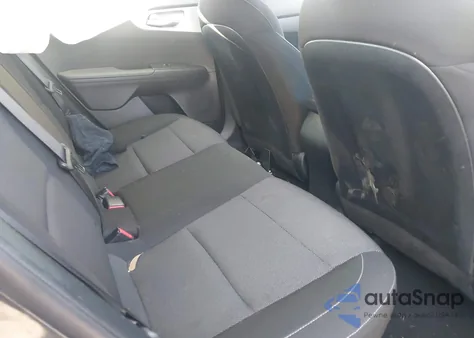 2024 Kia Forte Lxs z USA, uszkodzony, nr VIN 3KPF24AD5RE754688